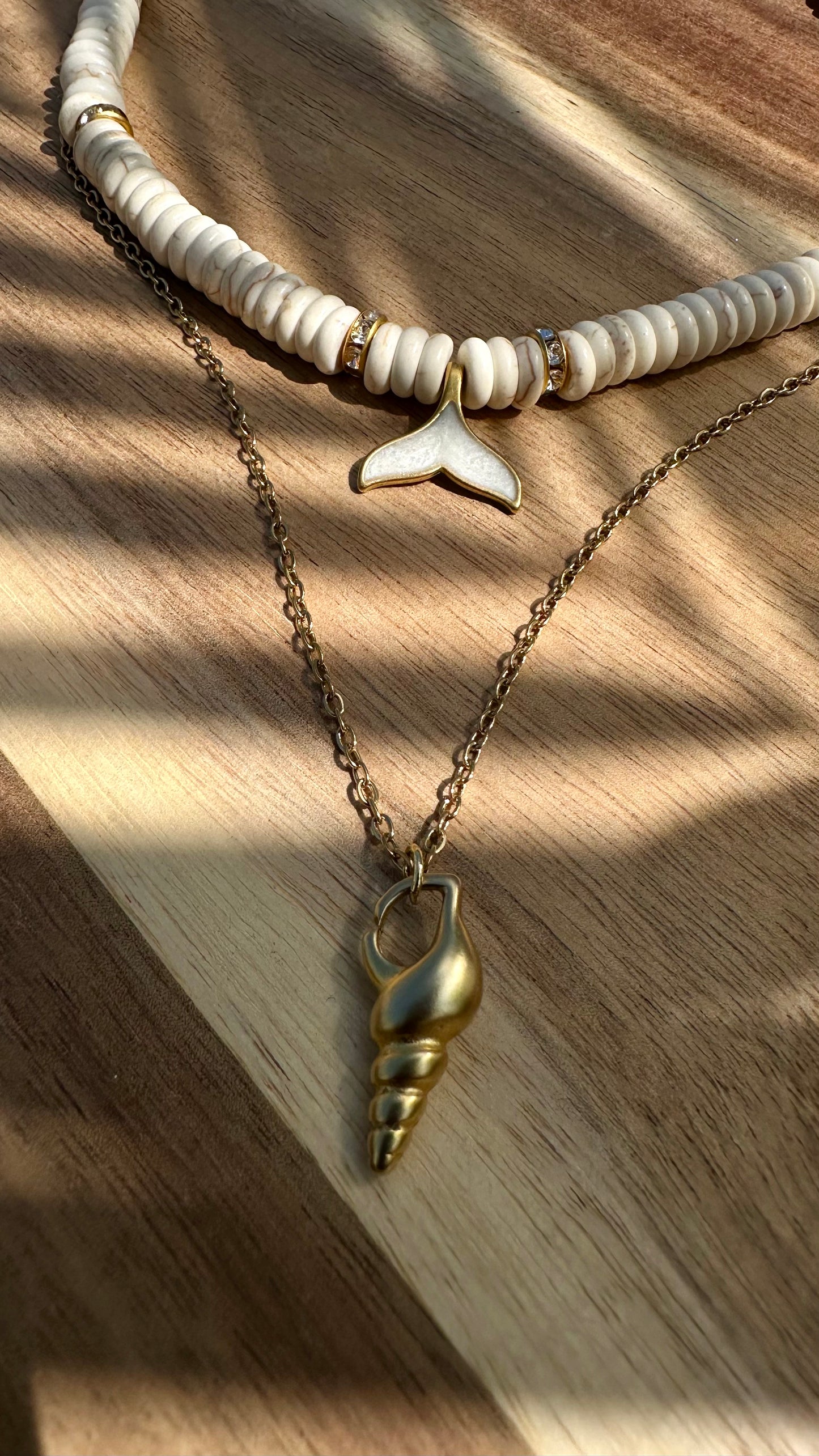 שרשרת WHITE WALE
