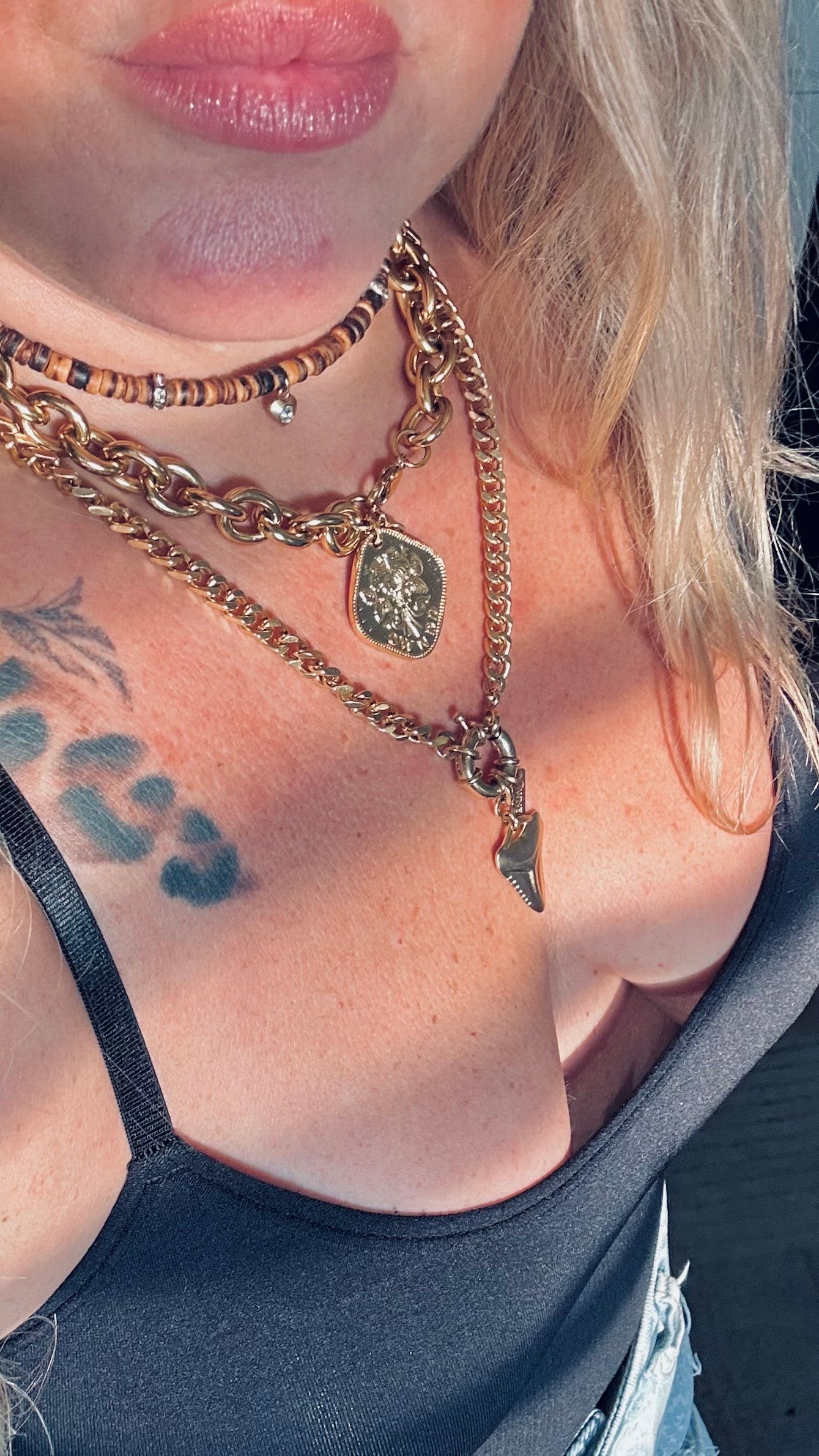 שרשרת GOLD SHARK