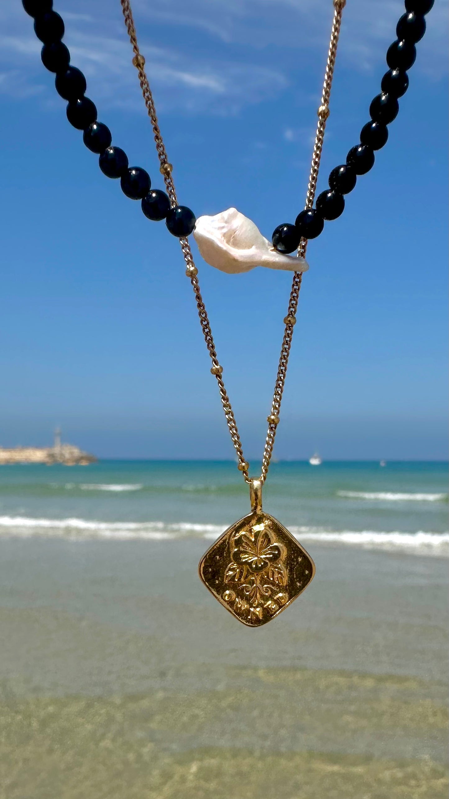 שרשרת PLAYA