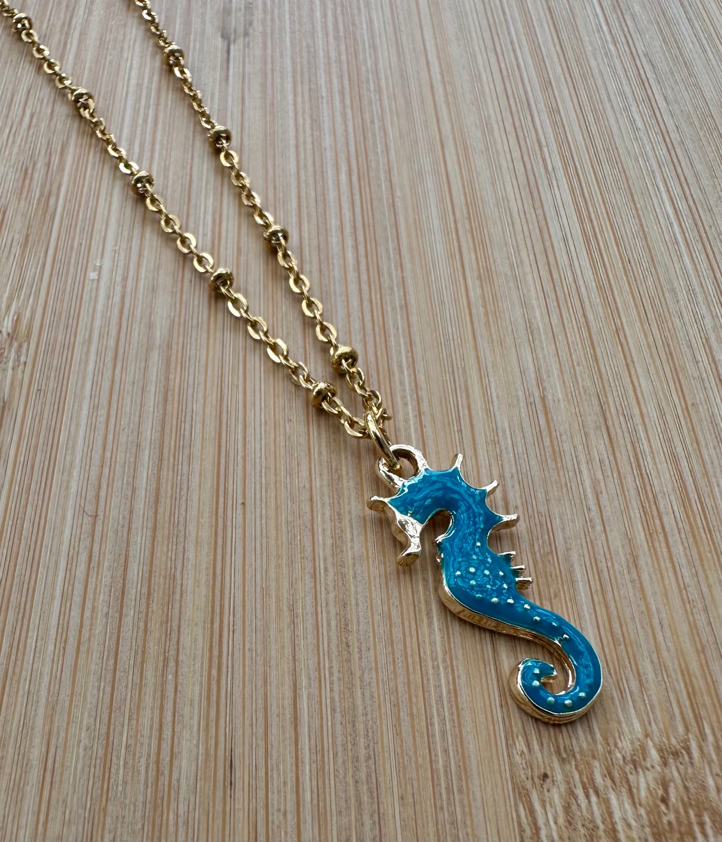 שרשרת LADY SEAHORSE