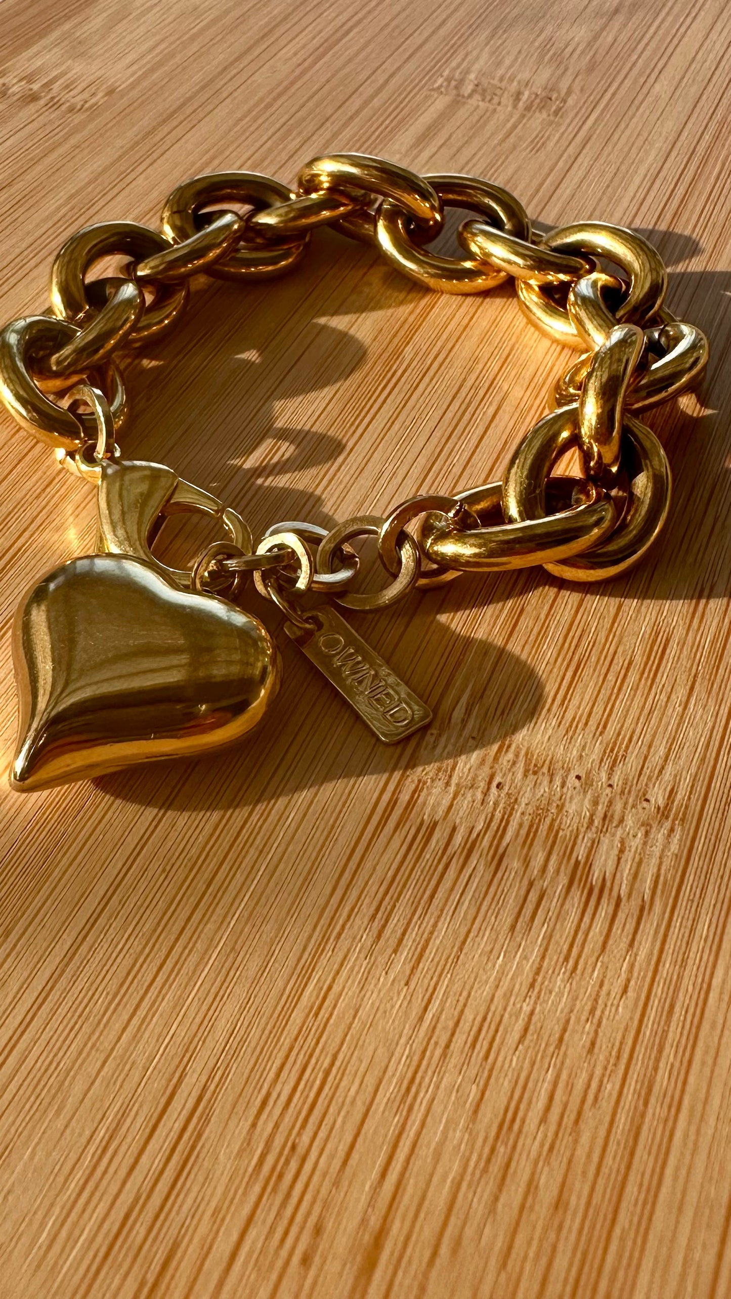 צמיד LUXE HEART CUFF