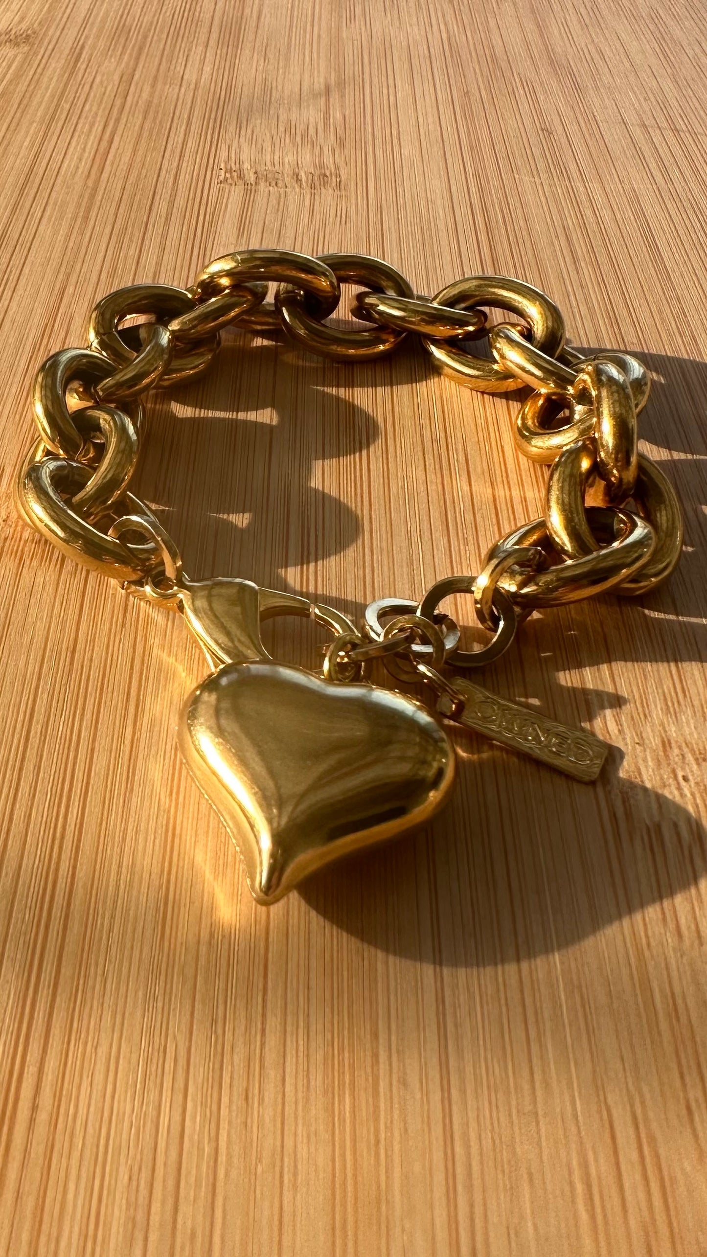 צמיד LUXE HEART CUFF